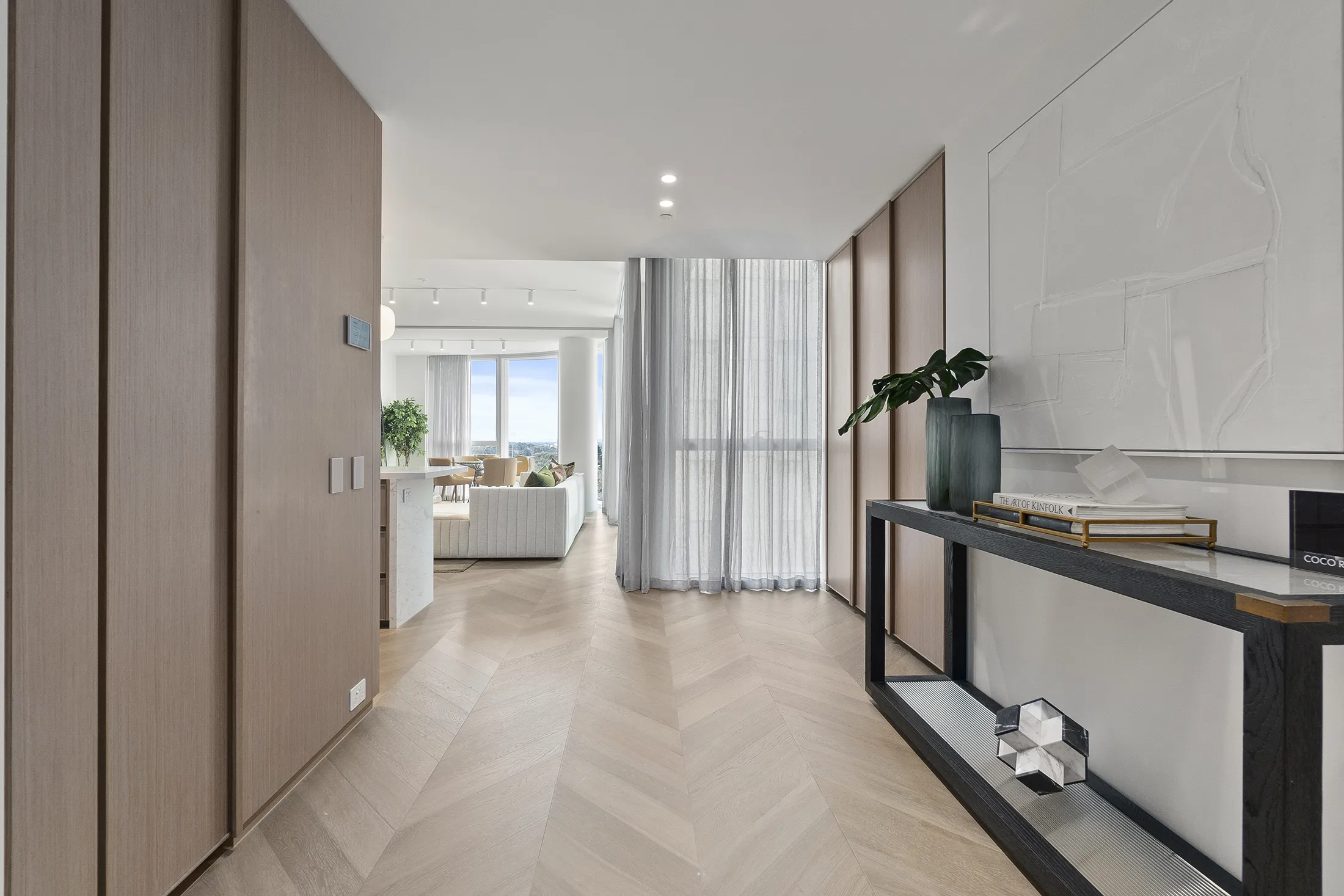 AURA 2 Bedroom Entry